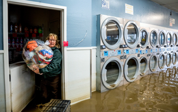 'Sông khí quyển' gây ngập lụt nghiêm trọng tại California