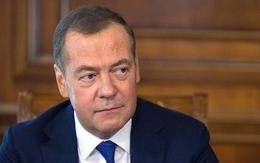 Ông Medvedev: Nga có thể phải tiến tới Kiev, Lviv của Ukraine