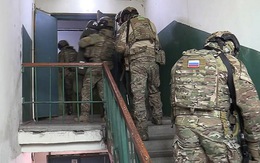 Hỗ trợ tài chính cho quân Ukraine, công dân Nga bị bắt về tội phản quốc