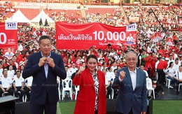 Đảng Pheu Thai phải giải trình về nguồn tiền gần 15 tỉ USD hứa tặng người dân