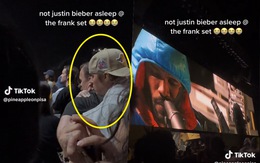 'Bắt gặp' Justin Bieber ngủ gật khi nghe nhạc ở Lễ hội Coachella 2023