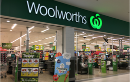 Australia: Chuỗi siêu thị Woolworths ngừng sử dụng túi nhựa