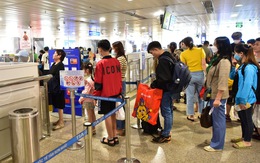 Giá vé bay nội địa dịp lễ 30-4 cao bất thường, nhiều người chọn du lịch nước ngoài