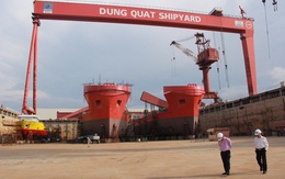 Nhà máy đóng tàu Dung Quất chìm trong thua lỗ, mắc nợ 7.440 tỉ đồng