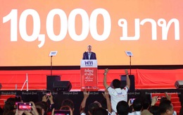 Pheu Thai hứa tặng 300 USD cho mỗi người dân nếu thắng cử