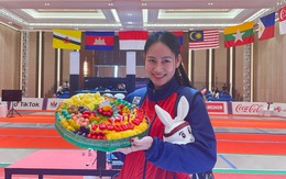 Giành huy chương vàng, nữ kiếm thủ Việt Nam được chủ nhà tổ chức sinh nhật