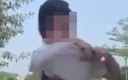 Học sinh lớp 5 ở Hà Nội bị nhóm bạn đánh, bắt cởi áo quay clip
