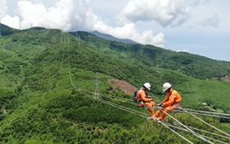 Đường dây 500kV Bắc - Nam mở đầu cho hiện đại hóa hệ thống truyền tải quốc gia