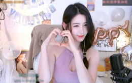 Tài khoản 'bay sạch' 5 tỉ sau khi tặng cho streamer