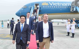 Thủ tướng Luxembourg đi máy bay Vietnam Airlines đến thăm Việt Nam