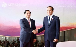 Tổng thống Indonesia đón Thủ tướng Phạm Minh Chính dự Hội nghị ASEAN