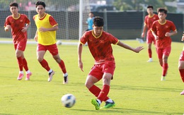 Lãnh đạo U17 Việt Nam động viên: Hãy tiễn U17 Uzbekistan về nước