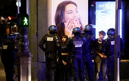 Bạo loạn dữ dội, cướp bóc giữa ban ngày ở Pháp