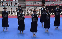 Độc lạ taekwondo: 'Vũ điệu cương thi' đoạt giải nhất quốc tế