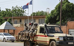 Niger muốn trục xuất đại sứ Pháp, Paris nói không có quyền