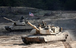 Ukraine sắp nhận xe tăng Abrams, đào tạo phi công F-16