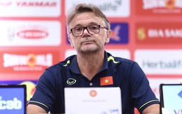 HLV Philippe Troussier: 'Mong mọi người dành niềm tin cho tuyển Việt Nam'