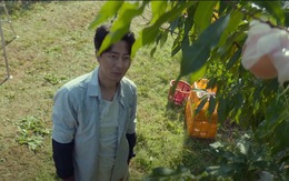 Đạo diễn 'Moving' kể về nỗ lực phá hủy vẻ đẹp trai của Jo In Sung