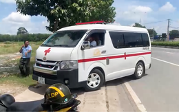 Phát hiện thi thể cháy đen ở Bình Dương, hiện trường có mùi xăng
