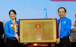 Bà Trần Thị Diệu Thúy tái đắc cử chủ tịch Liên đoàn Lao động TP.HCM
