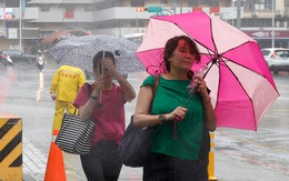 Bão Haikui đổ bộ Đài Loan, gần 4.000 người sơ tán