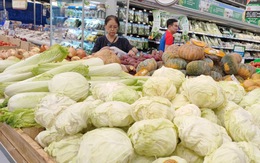 Giá bán rau củ Đà Lạt tăng 30-60% do mưa bão