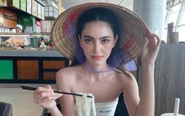 Mỹ nhân nổi tiếng Thái Lan Mai Davika đội nón lá, ăn phở Việt