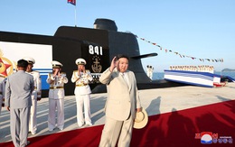 Tin tức thế giới 8-9: Triều Tiên khoe tàu ngầm tấn công hạt nhân; Mỹ cảnh báo Triều Tiên