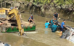 Lật ghe, 23 tấn gạo chìm dưới lòng sông