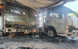 2 xe tải cháy rụi trong nhà xe ở Long An