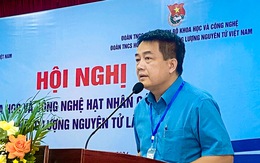 'Người trẻ hãy dành cả trái tim cho khoa học và nghiên cứu'