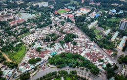 Mặt bằng ở Đại học Quốc gia TP.HCM sau 3 thập kỷ vẫn như 'tấm da beo loang lổ'