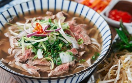 Phở bò Việt Nam xếp gần cuối top 100 món ăn ngon nhất thế giới, top 10 có Thái Lan và Indonesia