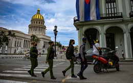 Hàn Quốc thiết lập quan hệ với Cuba