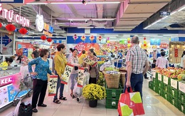 Saigon Co.op lì xì khách hàng, mở tiệc chay đầu năm mới