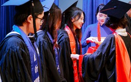 Lệ phí tốt nghiệp đại học: Có trường thu 90.000, có trường 4,6 triệu