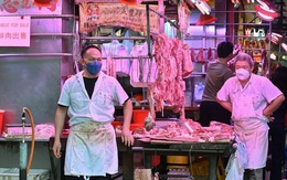 Trung Quốc: Thịt heo ế dù giảm giá mạnh do người dân thắt lưng buộc bụng