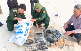 Người dân phát hiện 20kg ma túy trên bãi biển ở Quảng Bình