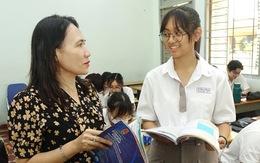 Lớp học 'chạy' ở Trường THPT chuyên Lê Hồng Phong TP.HCM