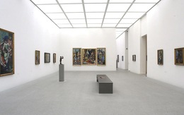 Nhân viên bảo tàng tự ý treo tranh của mình cạnh các tác phẩm nổi tiếng
