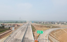 Ngắm cao tốc Diễn Châu - Bãi Vọt trước ngày thông xe