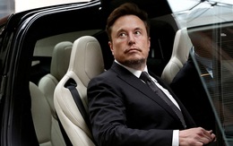 Elon Musk bất ngờ thăm Trung Quốc