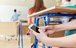 Tỉnh ở Canada cấm điện thoại di động trong trường học