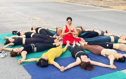 Xác minh nhóm yoga nằm, ngồi giữa đường chụp hình tại Thái Bình