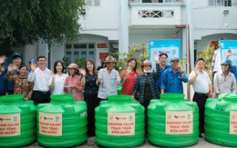 Saigon Co.op trao tặng nước uống, nước sinh hoạt và bồn chứa cho bà con vùng hạn mặn