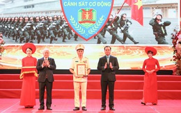 Vinh quang Việt Nam 2024 vinh danh chỉ huy ‘đội quân người nhái', cô Sáu Thia dạy bơi