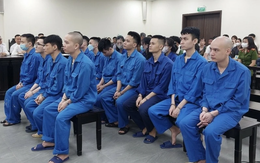21 bị cáo lừa đảo, rửa tiền ở Việt Nam lãnh án, kẻ cầm đầu người Trung Quốc bị truy nã