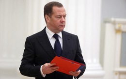 Ông Medvedev: Nếu Mỹ tấn công mục tiêu của Nga ở Ukraine, sẽ là điểm khởi phát Thế chiến 3