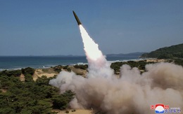 Triều Tiên phóng 10 tên lửa đạn đạo, Mỹ kêu gọi 'đừng gây bất ổn thêm nữa'