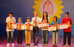 Học sinh quận Hoàn Kiếm giành 'cú đúp vàng' cuộc thi văn - toán Tuổi Thơ